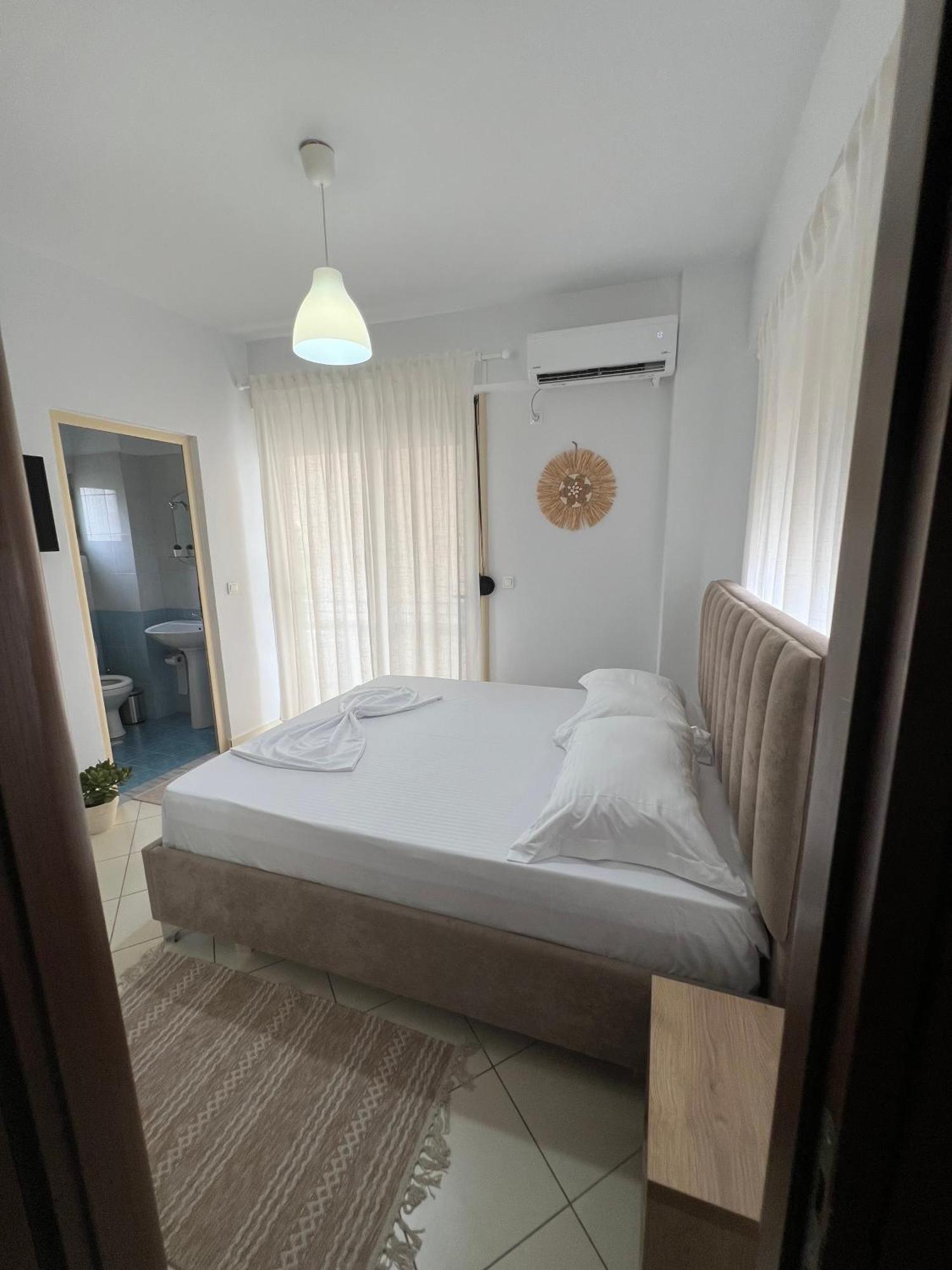 Helios Rooms Σαράντα Εξωτερικό φωτογραφία
