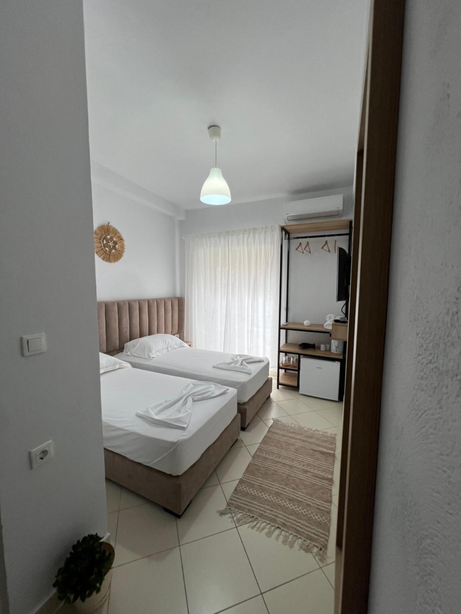Helios Rooms Σαράντα Εξωτερικό φωτογραφία