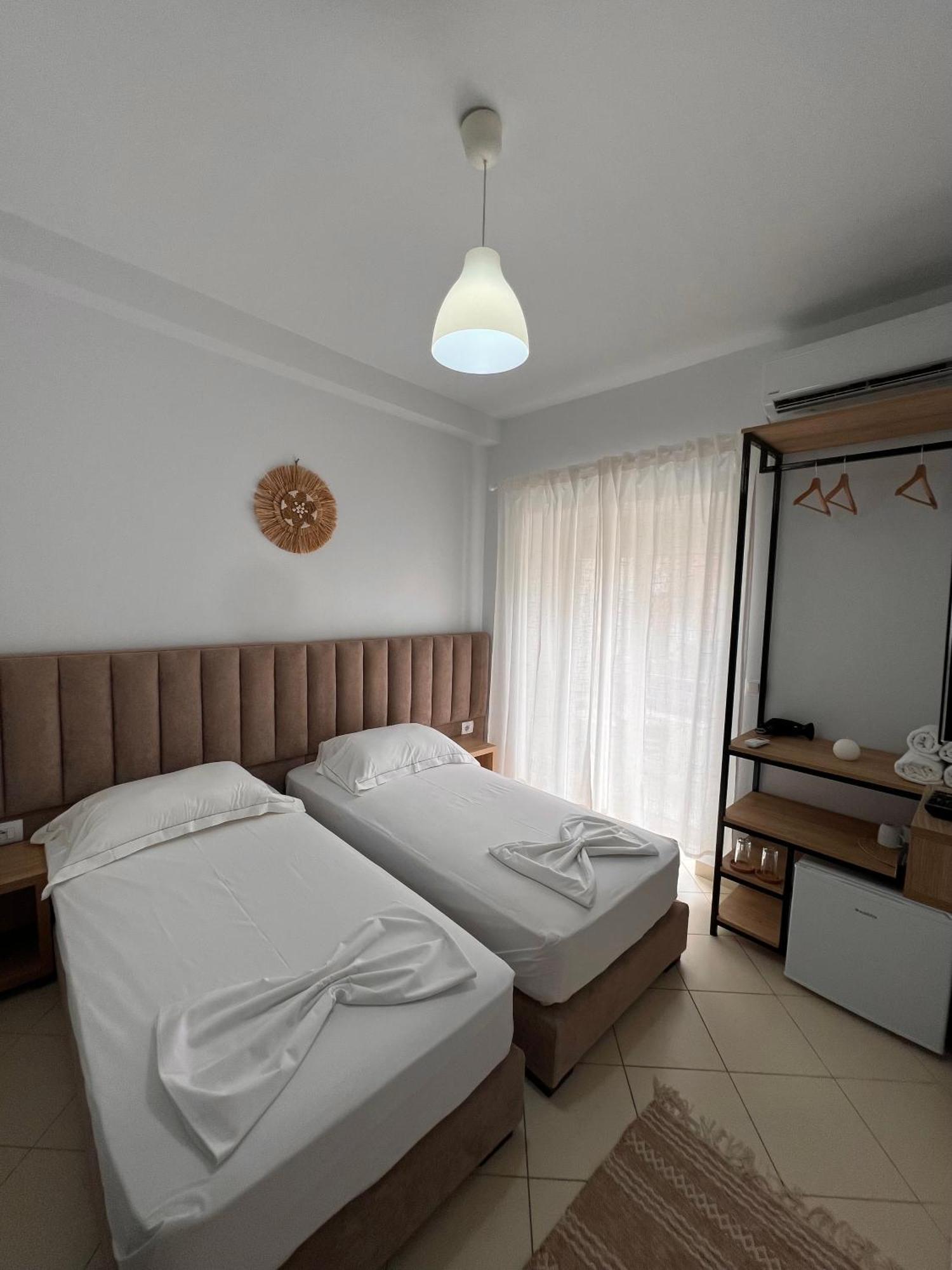 Helios Rooms Σαράντα Εξωτερικό φωτογραφία